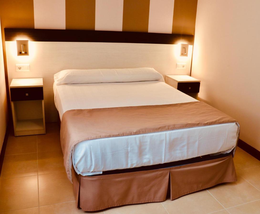 Apartaments La Reserva Premium Ноха Екстер'єр фото